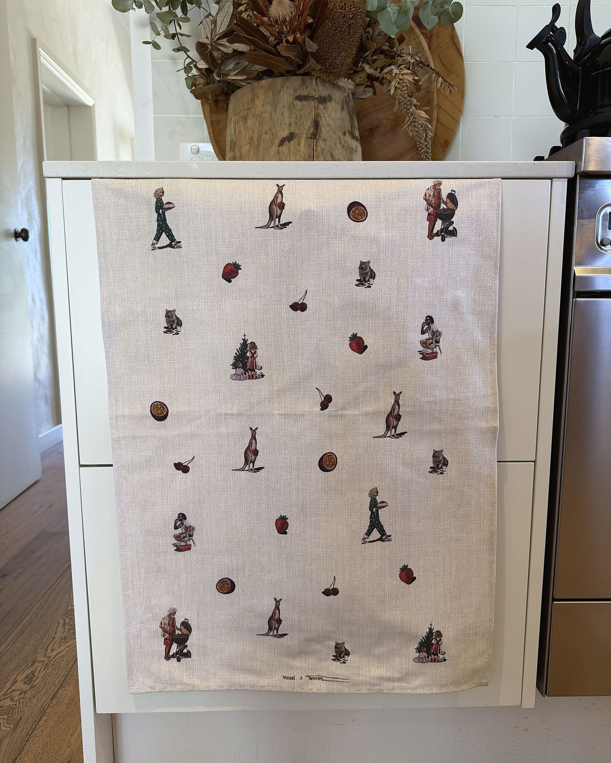 Pre-Order: Aussie Christmas Tea Towel
